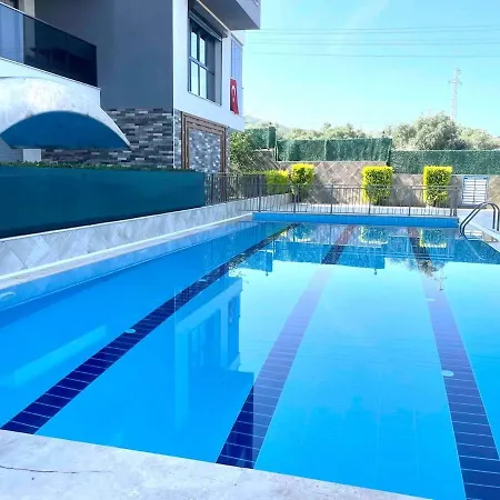 Theos 8 Family For Families Only Apartamento