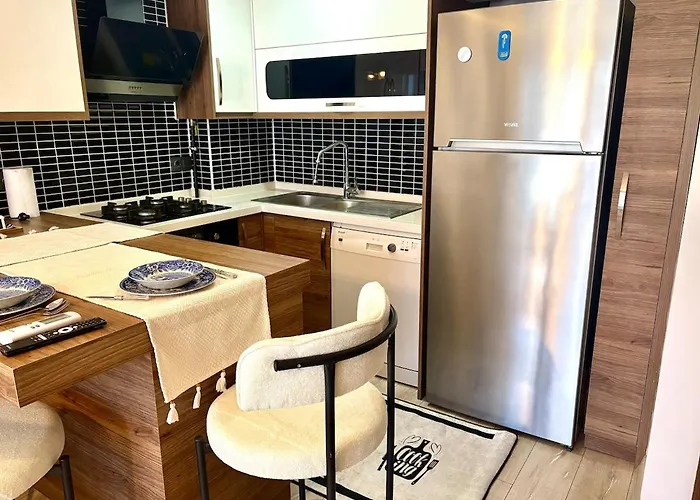 Theos 8 Family For Families Only Apartamento *