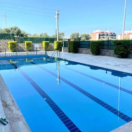 Theos 8 Apartment Kusadasi